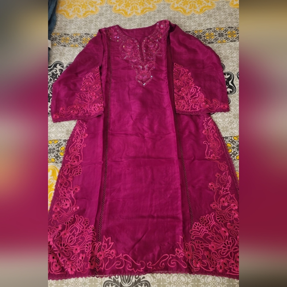 Women Dress, 3 Piece (Shirt ,Trouser & Dupatta) Fuchsia Color Suit (Pakistani)
